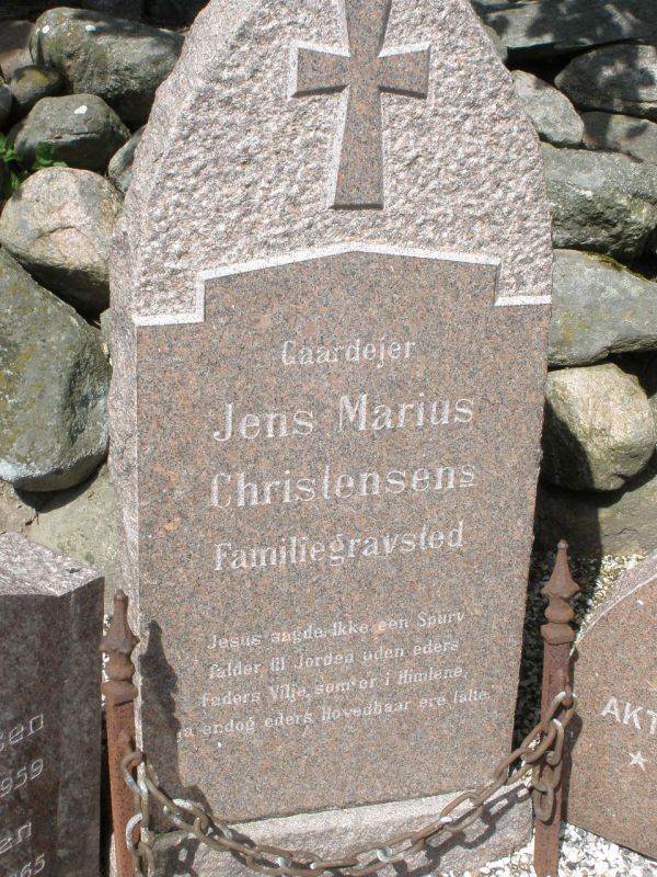 Jens Marius Christensen's familiegravsted.JPG